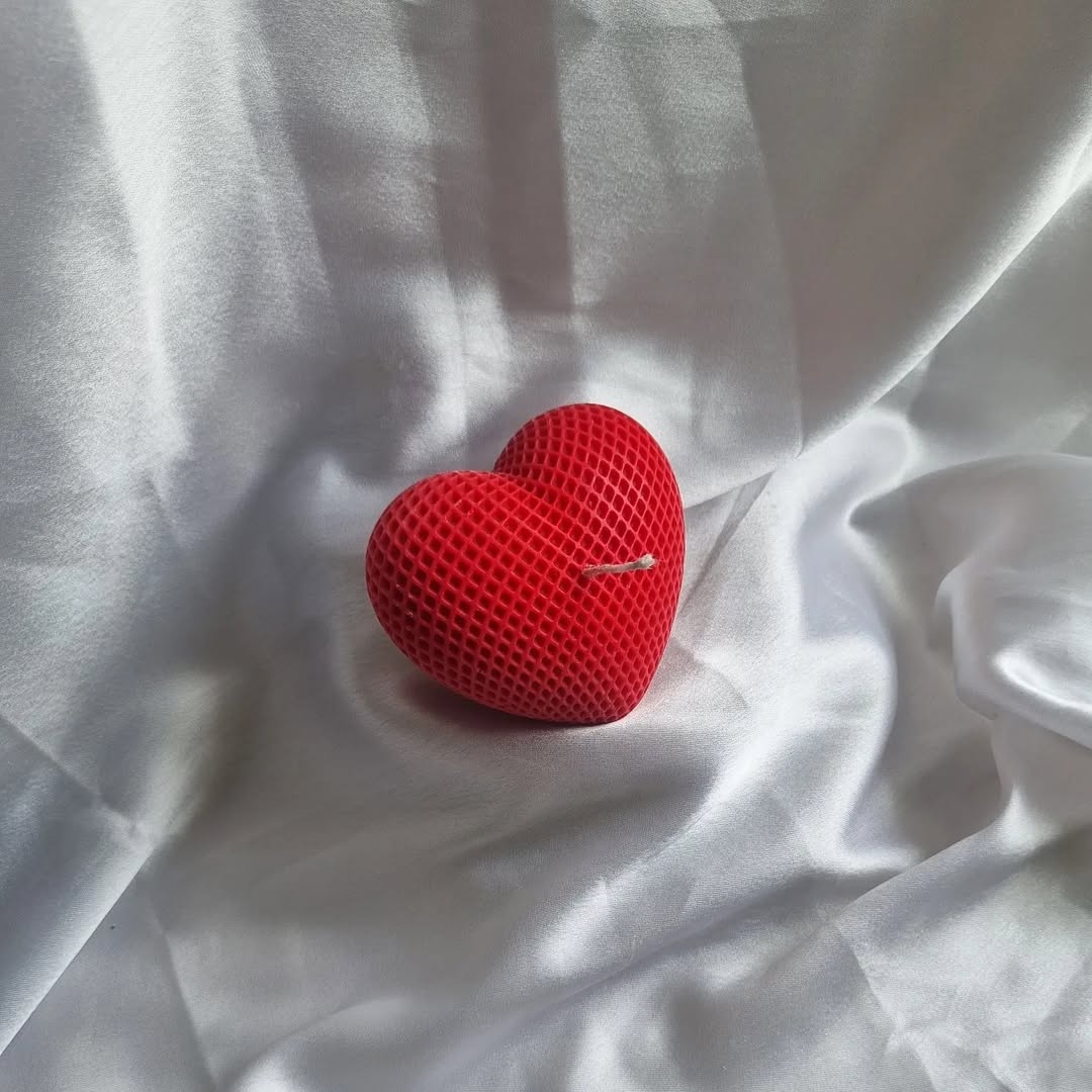 Heart Candle ( Medium size)