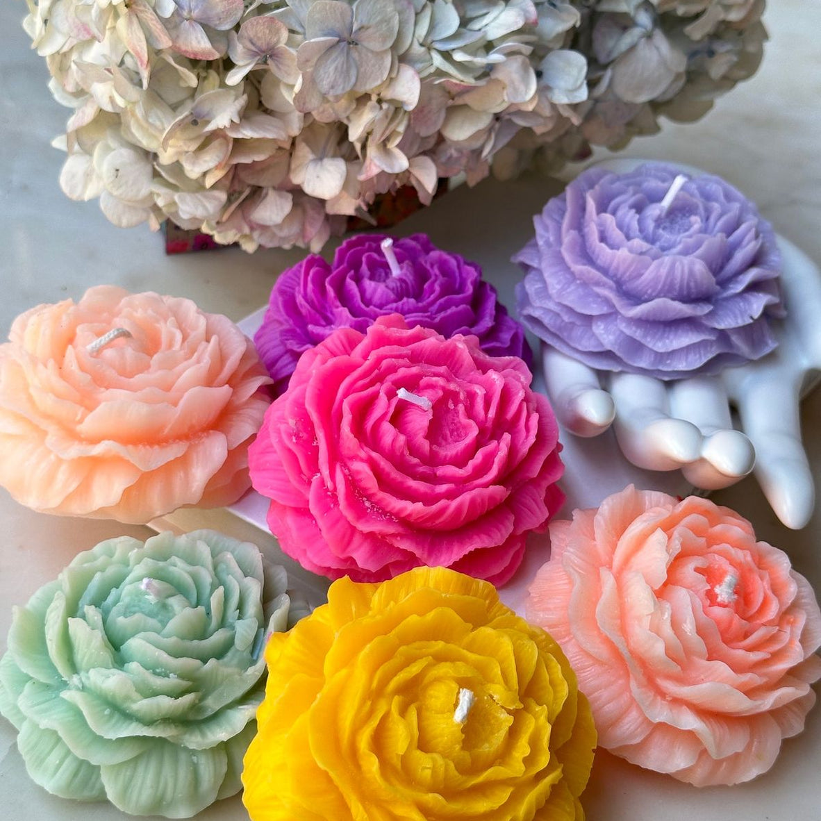 Peony candle